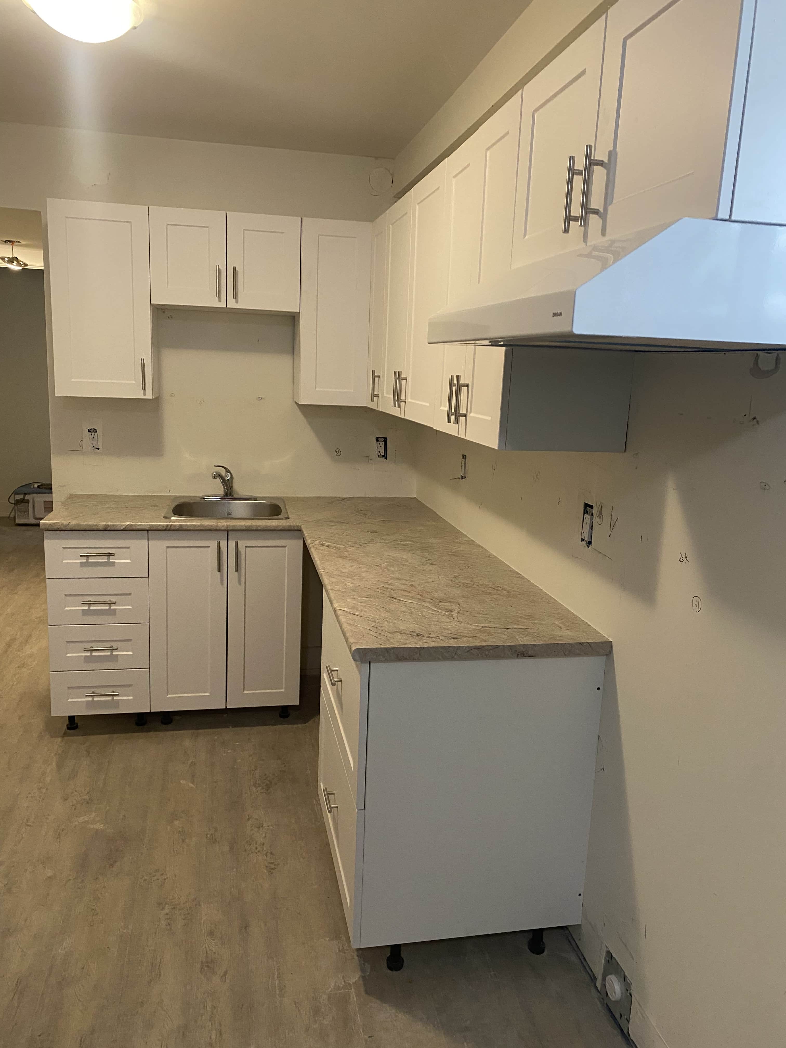 realestate-kitchen.jpg